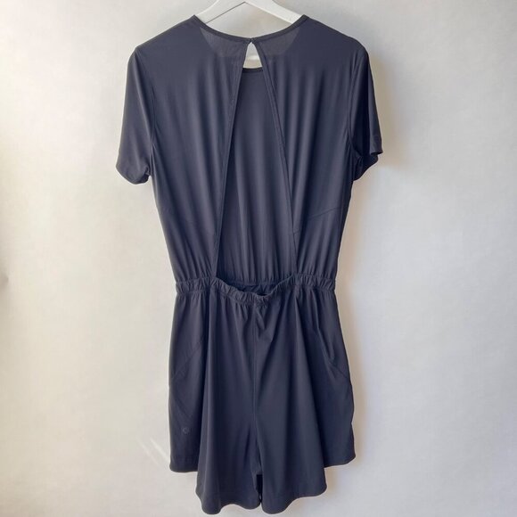 Lululemon Lightweight High-Neck Romper Black Size 8 A141 - Picture 5 of 11